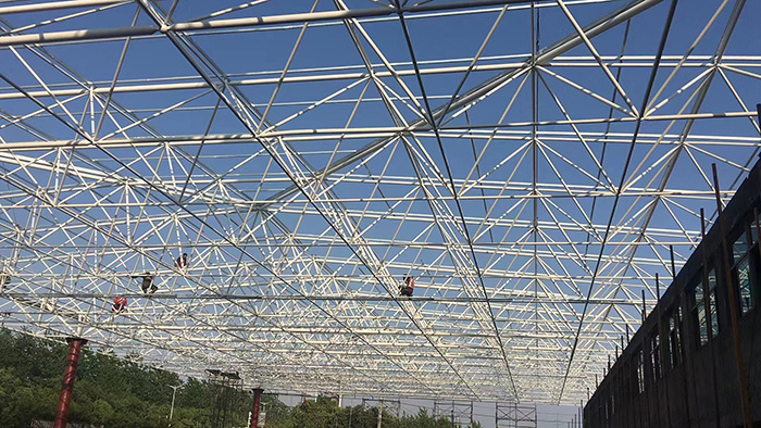 屋面网架工程